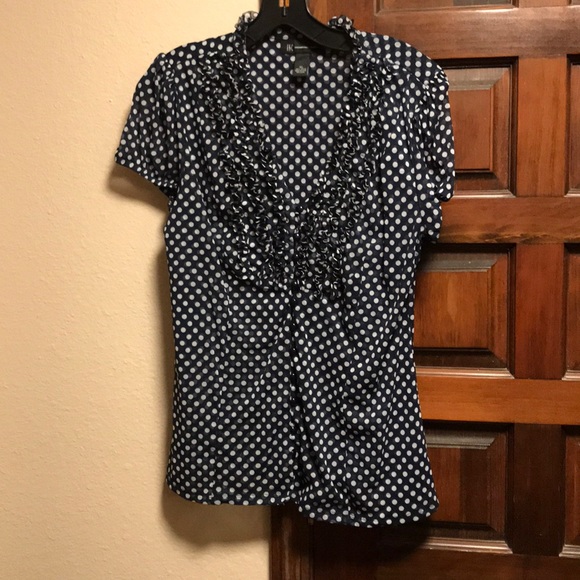 Adorable navy & white polka dot shirt - Picture 1 of 2